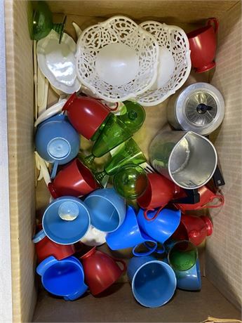 Box Lot of Children's Plastic Ware