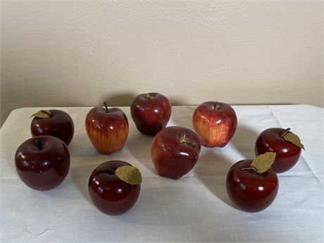 Wooden Apple Lot