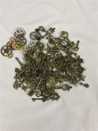 Gear and Keys Lot