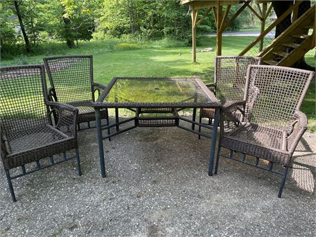 Square Patio Table and Chairs