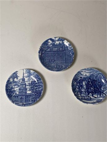 Liberty Blue Historic Colonial Scene Plates