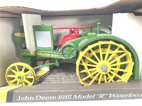 John Deere 1915 Model R